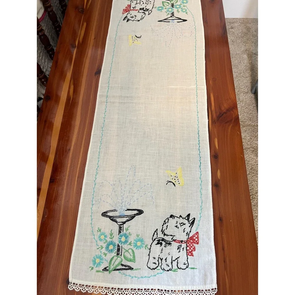 Vintage Hand Embroidered Table Runner Scottie Dog with flowers